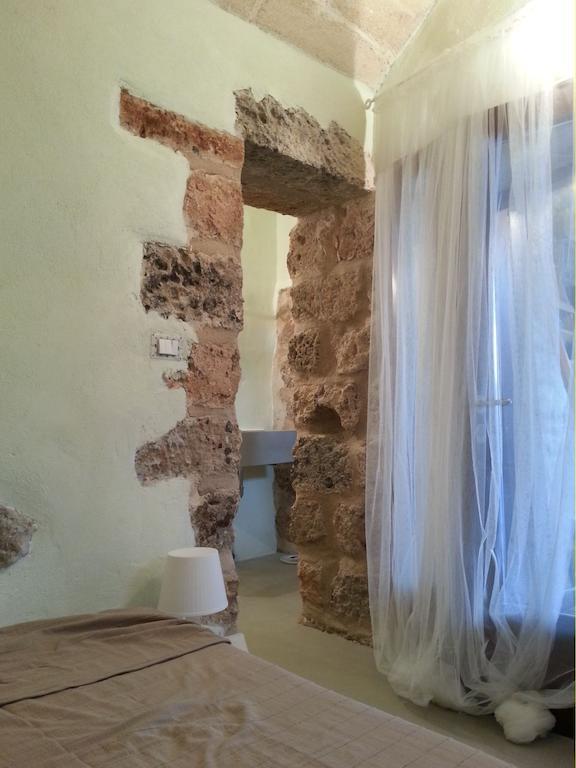 La Torre Di Merlino Patù Стая снимка